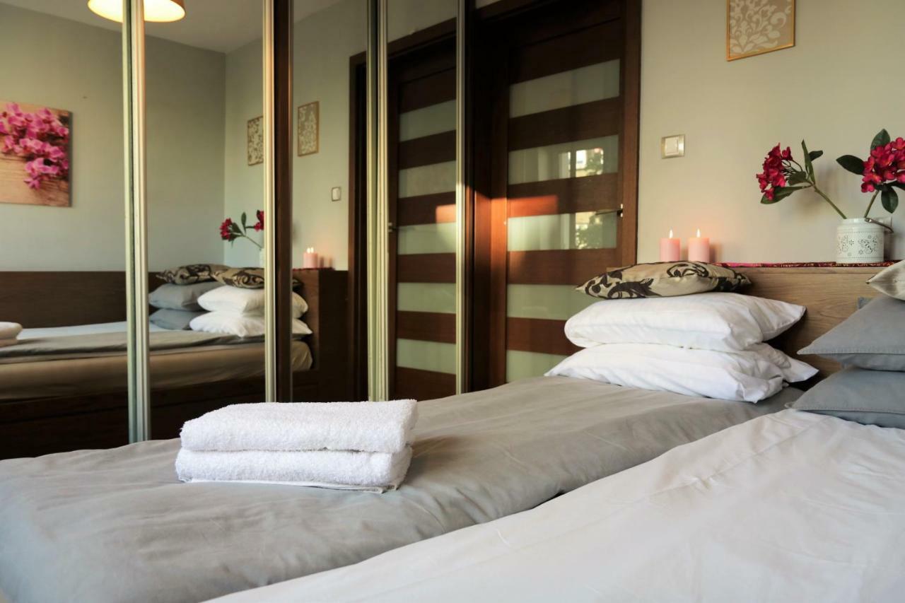 Stylish And Spacious By Cooee Apartments Warszawa Eksteriør billede